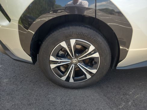 Certified 2024 Toyota bZ4X AWD w/ Weather Package image 11