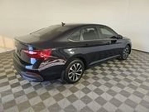 Used 2024 Volkswagen Jetta S image 6