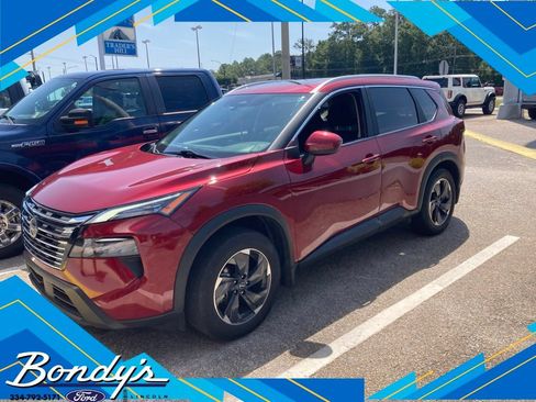 Used 2024 Nissan Rogue SV w/ SV Premium Package FWD image 1