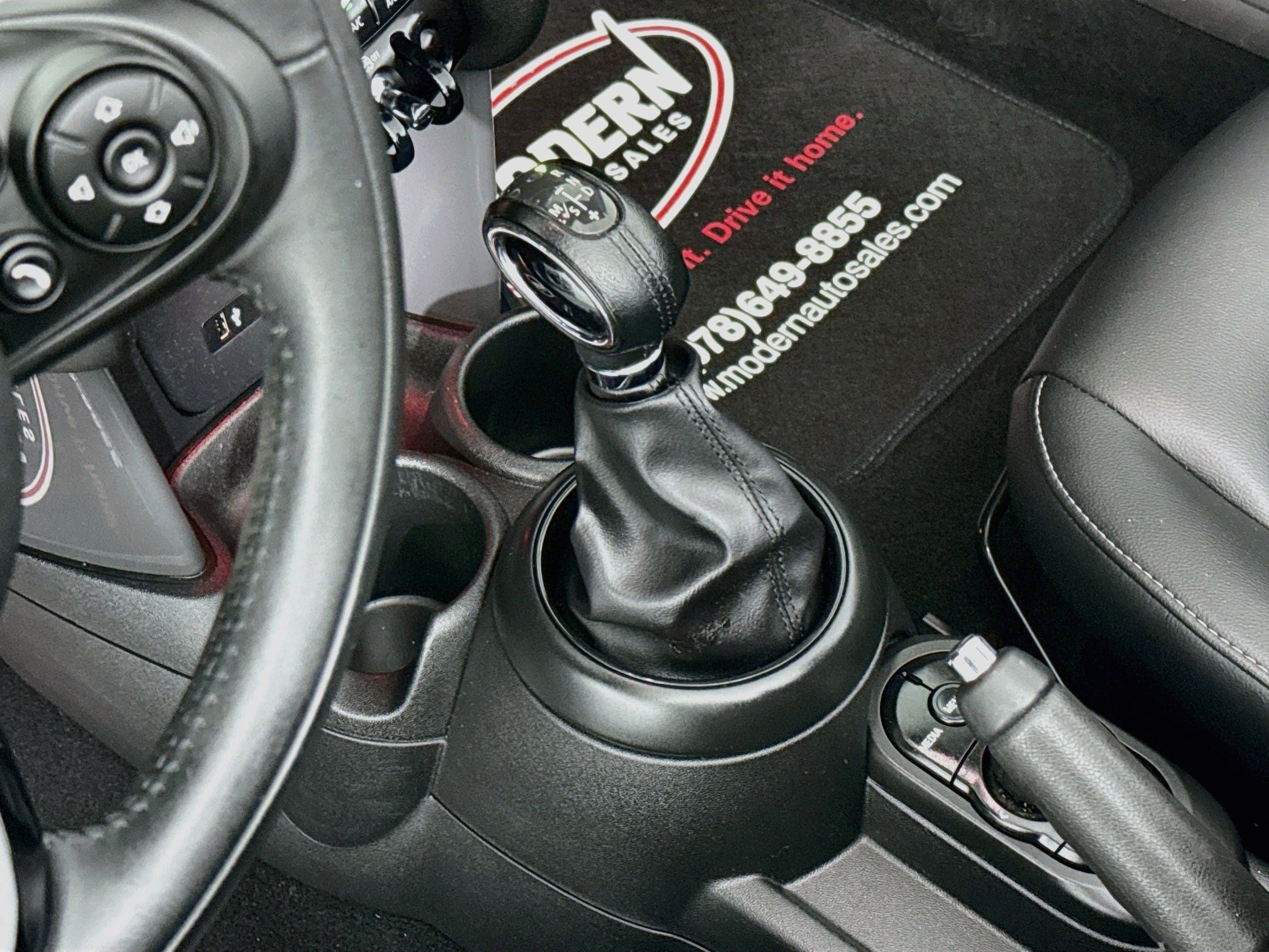 Used 2019 MINI Cooper Convertible w/ Premium Package FWD image 30