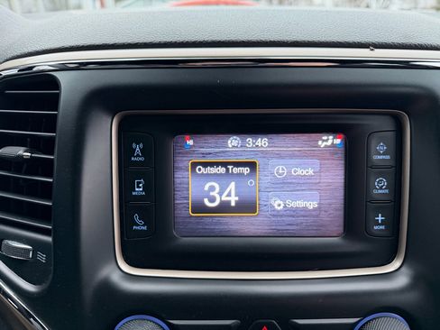 Used 2014 Jeep Grand Cherokee Laredo w/ Quick Order Package 23E image 37