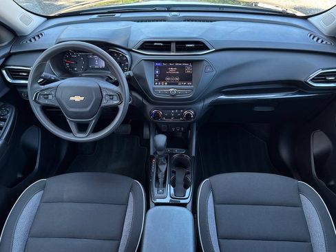 Used 2023 Chevrolet TrailBlazer LT FWD image 15