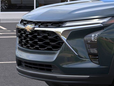 Used 2026 Chevrolet Trax LT w/ Driver Confidence Package FWD image 13