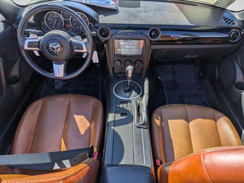 Used 2007 MAZDA MX-5 Miata Touring image 17