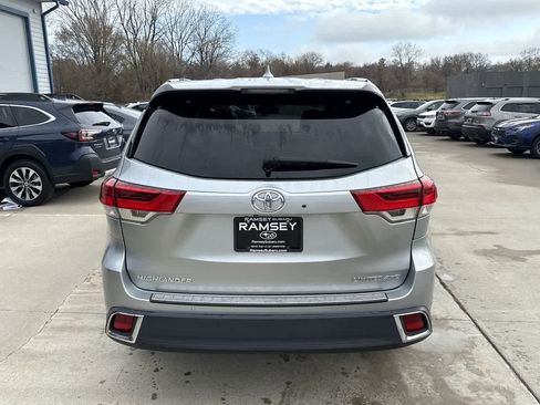 Used 2019 Toyota Highlander Limited image 5