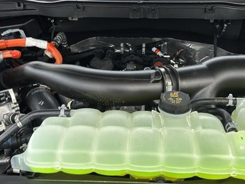 New 2026 Ford F150 Lariat w/ Equipment Group 502A High image 34