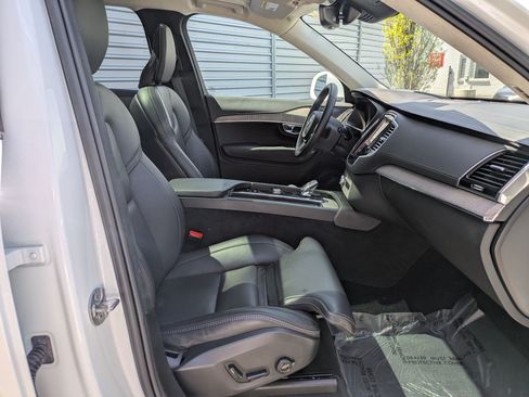 Used 2023 Volvo XC90 T8 Ultimate w/ Lounge Package AWD/4WD image 29