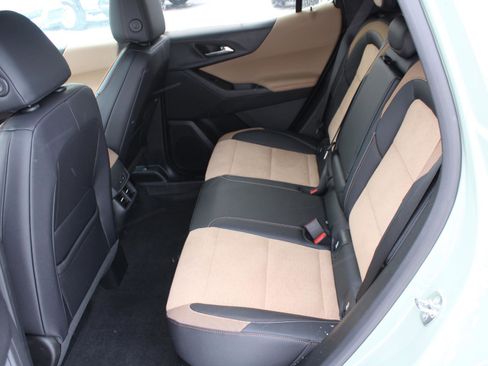 New 2026 Chevrolet Equinox ACTIV w/ Convenience Package III image 16