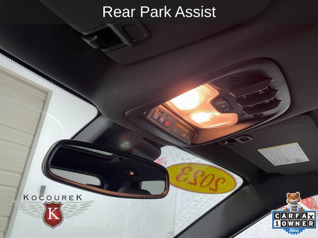 Used 2023 Chevrolet TrailBlazer RS w/ Sun and Liftgate Package FWD image 19