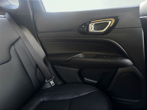New 2026 Jeep Compass Limited AWD/4WD image 19