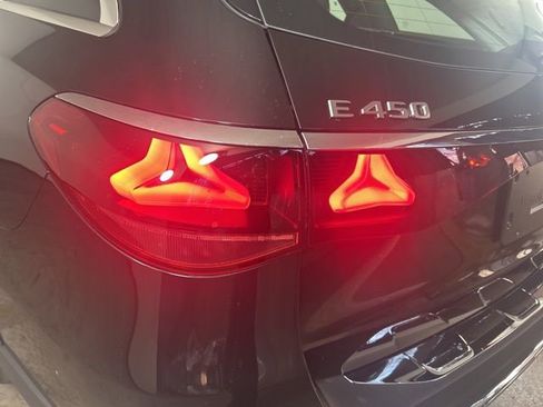 Used 2024 Mercedes-Benz E 450 4MATIC All-Terrain Wagon image 17