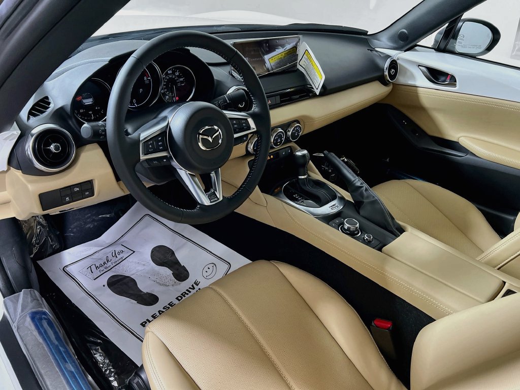 New 2026 MAZDA MX-5 Miata Grand Touring w/ Weather Package RWD image 9