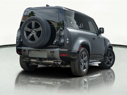 Used 2024 Land Rover Defender 90 Carpathian Edition image 47