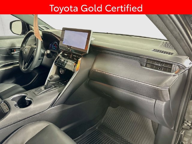 Used 2024 Toyota Venza XLE AWD/4WD image 31