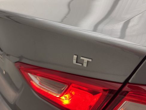 Used 2024 Chevrolet Malibu LT image 9