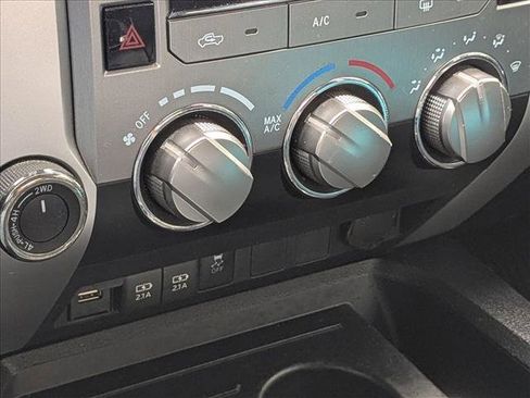 Used 2021 Toyota Tundra SR5 w/ Trail Edition image 15