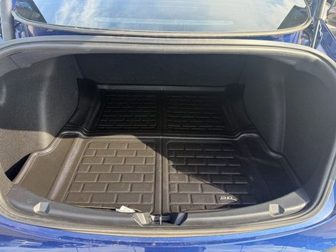 Used 2021 Tesla Model 3 Standard Range Plus image 14