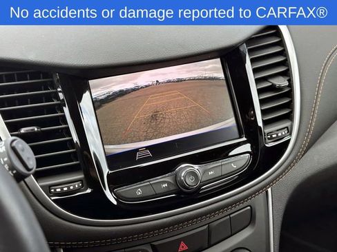 Certified 2022 Chevrolet Trax LT w/ Driver Confidence Package image 27