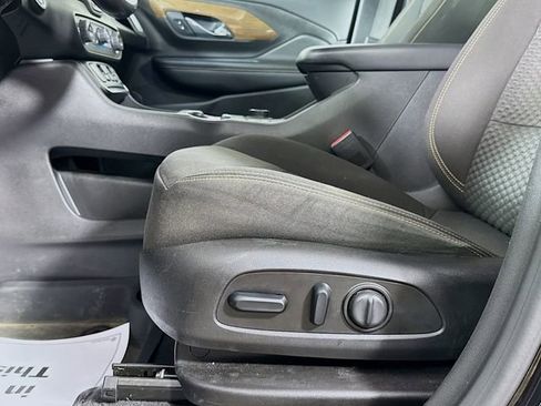 Used 2019 GMC Terrain SLE w/ Driver Convenience Package image 20