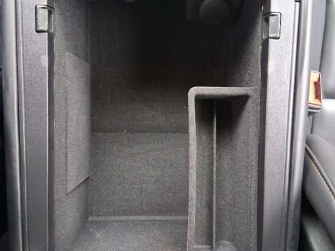 Used 2023 Lincoln Aviator AWD w/ Class IV Trailer Tow Package image 21