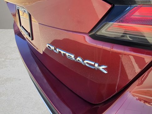 Used 2024 Subaru Outback Limited image 11