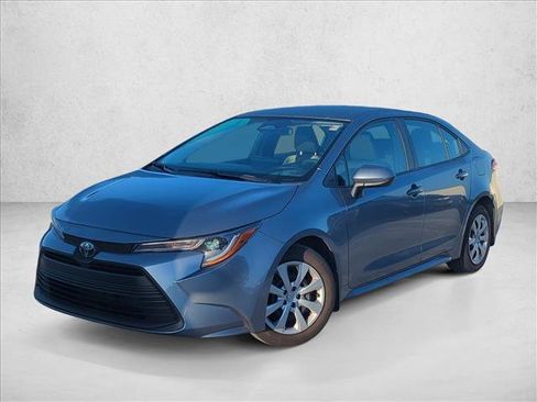 Used 2024 Toyota Corolla LE FWD image 7