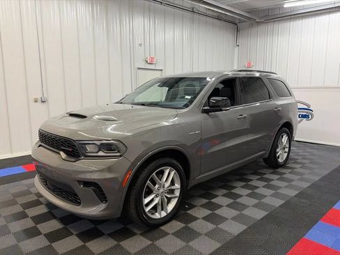 Used 2025 Dodge Durango R/T AWD/4WD image 7