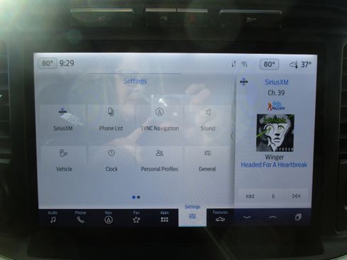 Used 2023 Ford F150 Lariat w/ Equipment Group 502A High image 34