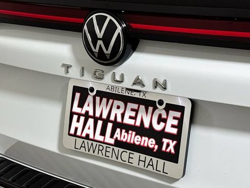New 2026 Volkswagen Tiguan S FWD image 17