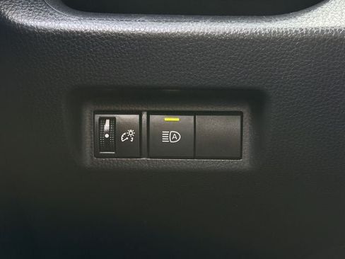 Certified 2019 Toyota RAV4 XLE FWD image 21