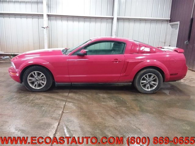 Used 2005 Ford Mustang Coupe RWD image 6