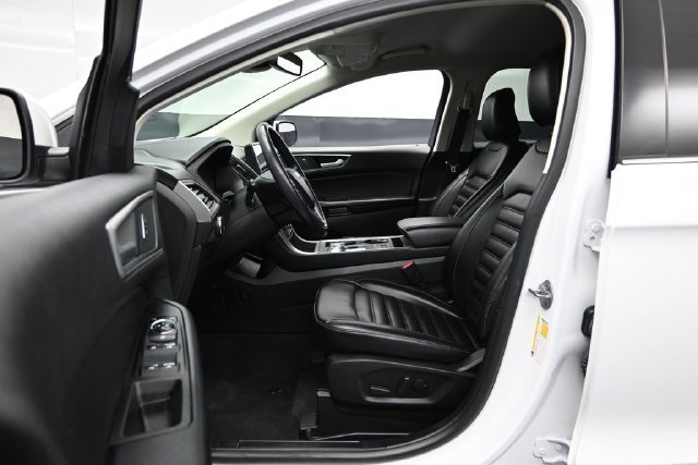 Used 2024 Ford Edge SEL AWD/4WD image 19