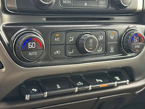 Used 2015 Chevrolet Silverado 2500 LTZ w/ Duramax Plus Package image 20