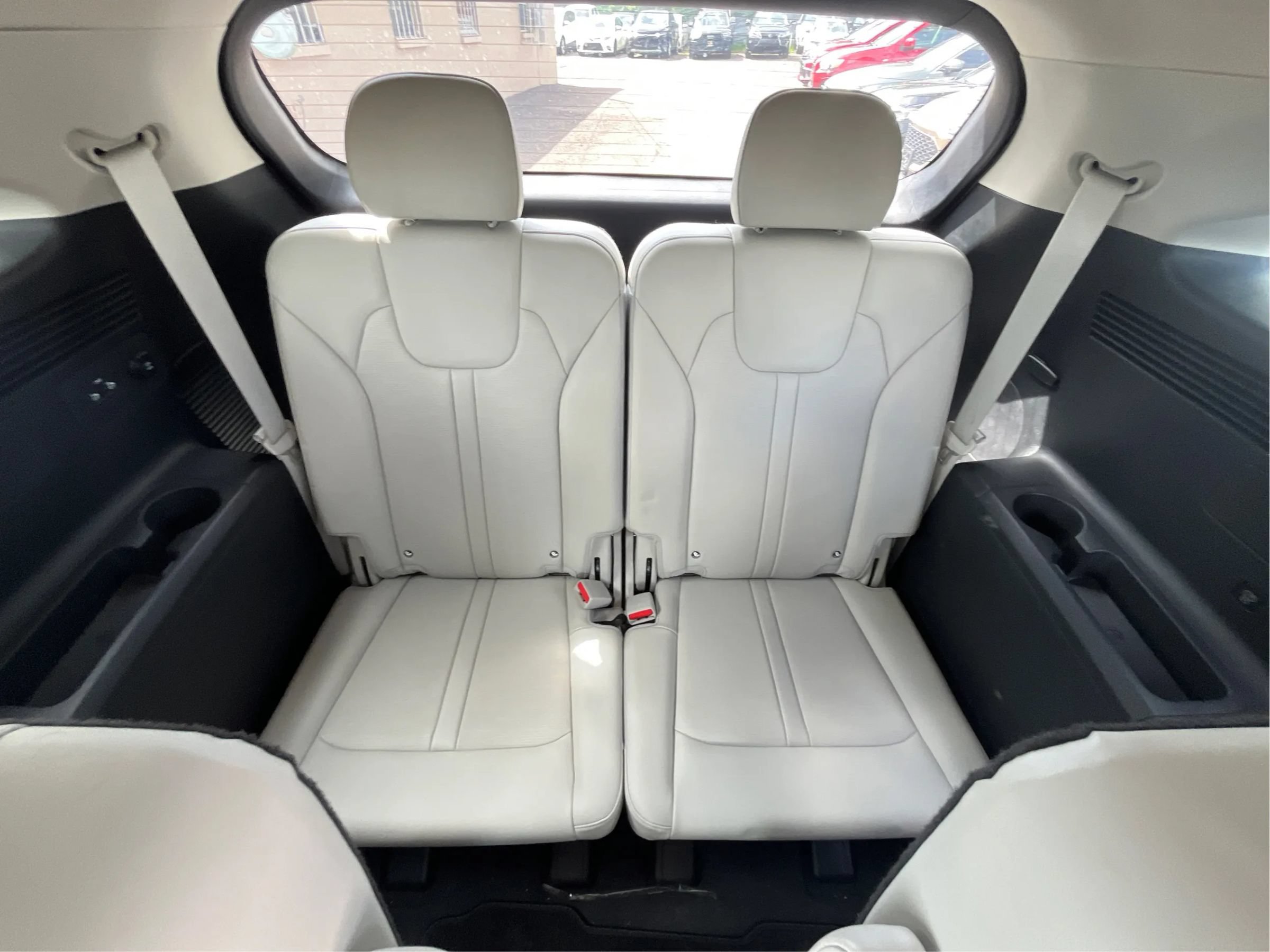Used 2024 Kia Sorento EX FWD image 34