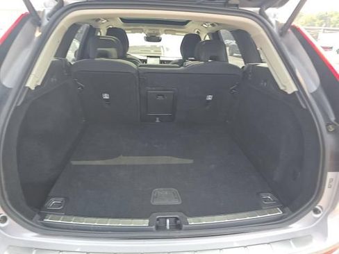 Used 2026 Volvo XC60 B5 Plus AWD/4WD image 6