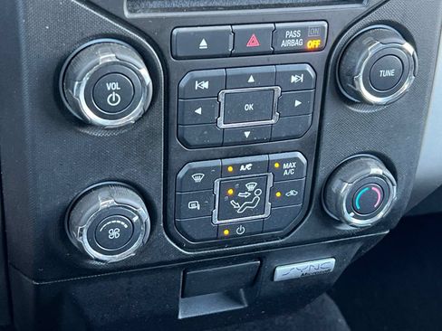 Used 2013 Ford F150 XLT w/ XLT Chrome Pkg AWD/4WD image 15