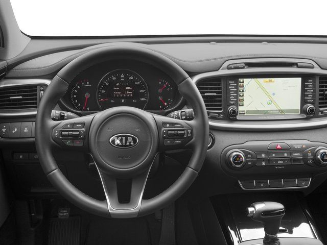 Used 2016 Kia Sorento SX AWD/4WD image 10