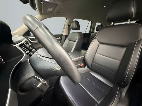 Used 2022 Volkswagen Atlas SE FWD image 10