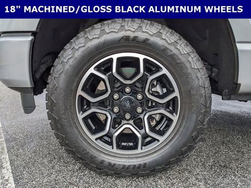 Used 2022 Ford F150 Lariat w/ Equipment Group 502A High image 8