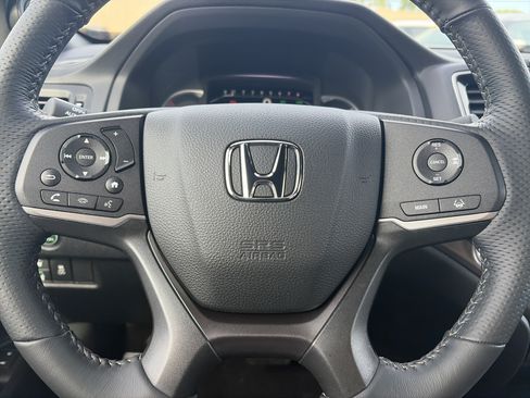Certified 2024 Honda Passport EX-L image 22
