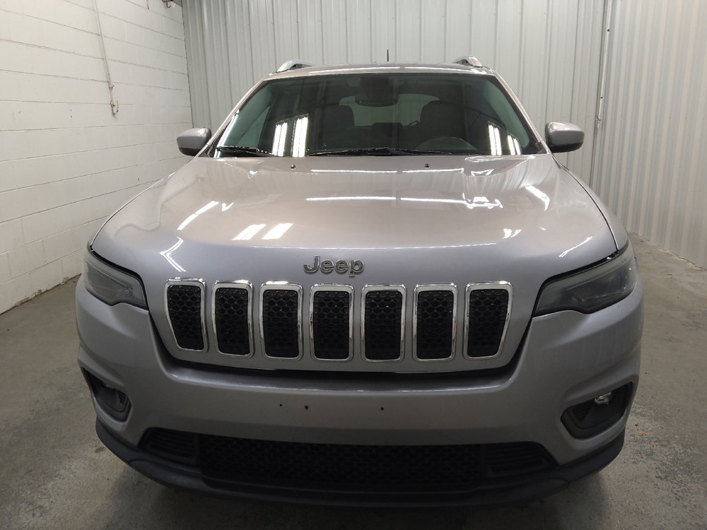 Used 2019 Jeep Cherokee Latitude Plus w/ Comfort/Convenience Group AWD/4WD image 15