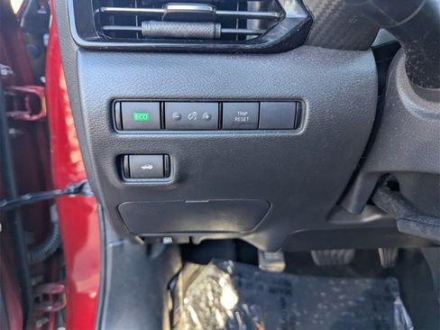 Used 2020 Nissan Sentra SR w/ Electronics Package image 25