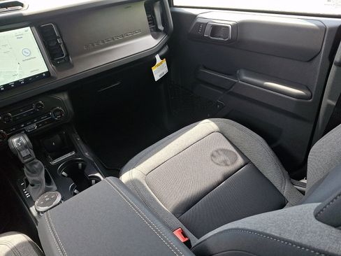 New 2026 Ford Bronco Big Bend image 16