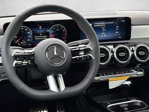 Used 2026 Mercedes-Benz CLA 250 4MATIC image 16