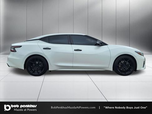 Used 2019 Nissan Maxima Platinum w/ Sport Mat Group FWD image 24