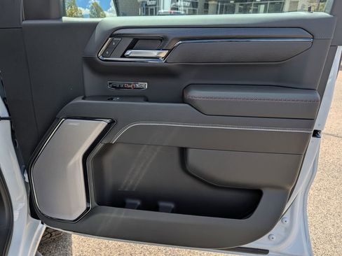 New 2026 GMC Sierra 1500 AT4X AWD/4WD image 23