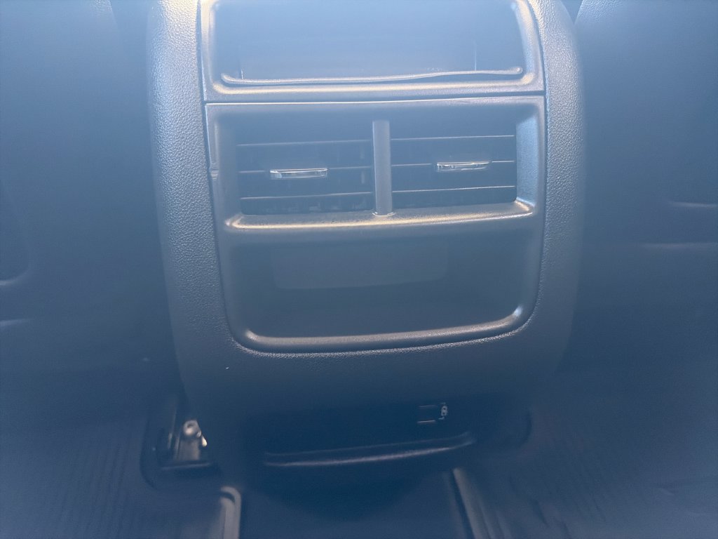 Certified 2017 Cadillac XT5 Luxury FWD image 22