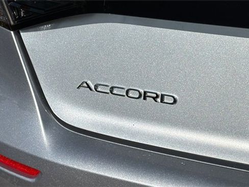 Used 2025 Honda Accord Sport image 12