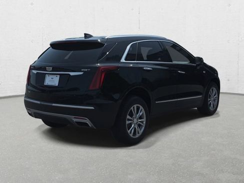 Certified 2023 Cadillac XT5 Premium Luxury AWD/4WD image 5