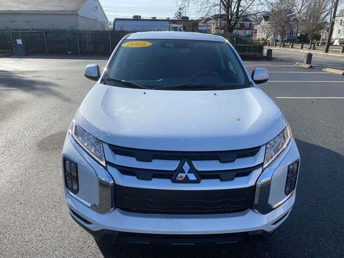 New 2025 Mitsubishi Outlander Sport ES image 3
